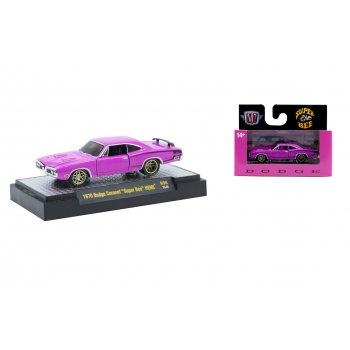 M2 Machines 1:64 Dodge Coronet Super Bee Hemi 1970 purple